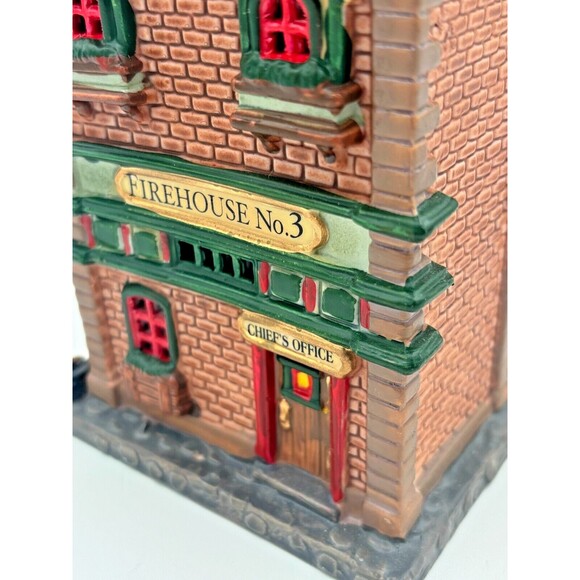 Lemax Village Collection Fire House No 3 Lighted Building 2004 #323095 Working! - Picture 16 of 16